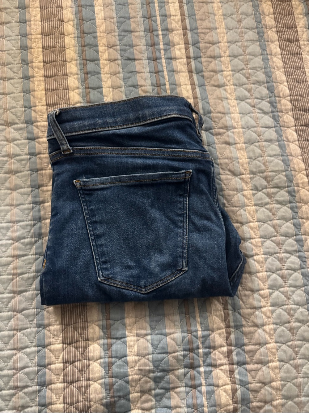 Lucky Brand Skinny Jeans in Dark Blue Denim
